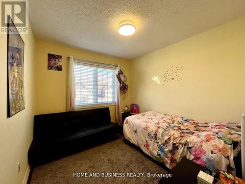 5532 Meadowcrest Avenue, Mississauga, ON - Indoor Photo Showing Bedroom