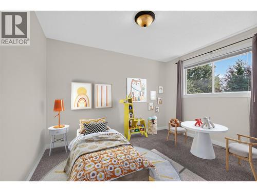 2220 Thacker Drive, West Kelowna, BC - Indoor With Fireplace