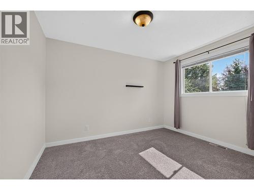 2220 Thacker Drive, West Kelowna, BC - Indoor With Fireplace