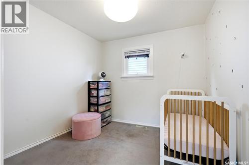 1728 2Nd Avenue N, Saskatoon, SK - Indoor Photo Showing Bedroom