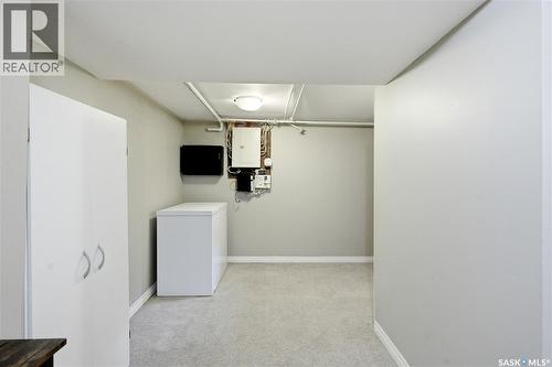1728 2Nd Avenue N, Saskatoon, SK - Indoor Photo Showing Other Room