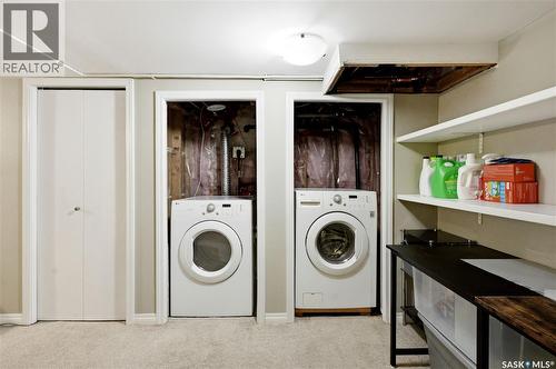 1728 2Nd Avenue N, Saskatoon, SK - Indoor Photo Showing Laundry Room