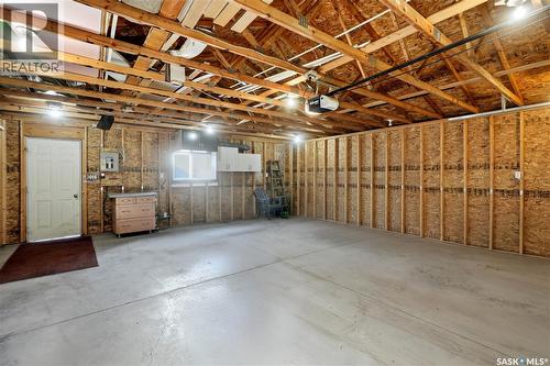 1728 2Nd Avenue N, Saskatoon, SK - Indoor Photo Showing Basement