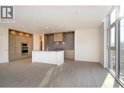 3389 Lakeshore Road Unit# 416  Kelowna, BC V1W 0G5