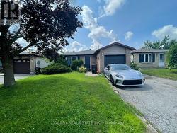 2 - 73 HICKLING TRAIL Barrie, ON L4M 5S7