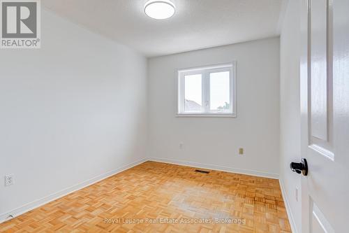 5453 Middleport Crescent, Mississauga, ON - Indoor Photo Showing Other Room