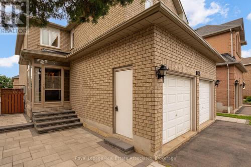 5453 Middleport Crescent, Mississauga, ON - Outdoor With Exterior