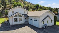 5565 Dallas Drive  Kamloops, BC V2C 4W9
