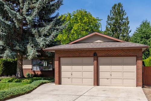 2434 Rhondda Crescent, Kelowna, BC - Outdoor