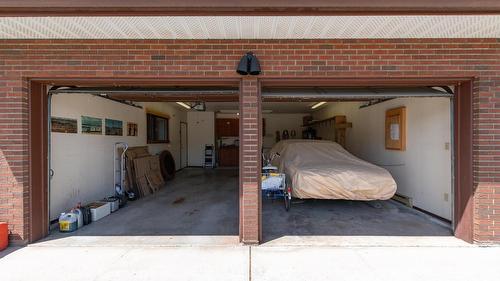 2434 Rhondda Crescent, Kelowna, BC - Indoor