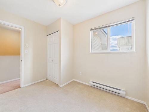 209-1004 23Rd Avenue, Cranbrook, BC - Indoor Photo Showing Other Room