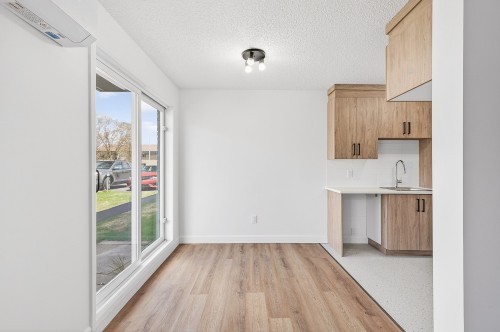 Dwelling - 725 Rue De Boucherville, Drummondville, QC - Indoor Photo Showing Other Room