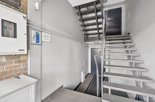 Staircase - 735 Rue De Boucherville, Drummondville, QC - Indoor