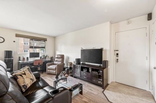Dwelling - 755 Rue De Boucherville, Drummondville, QC - Indoor Photo Showing Living Room