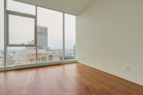 Master Bedroom - Ph3802-1155 Rue De La Montagne, Montréal (Ville-Marie), QC - Indoor Photo Showing Other Room