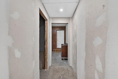 Passageway - 181 Rue Principale, Brownsburg-Chatham, QC -  Photo Showing Other Room