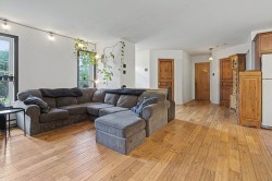 Salon - 