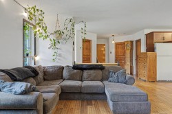 Salon - 