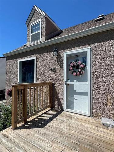 416 Lyle St, Winnipeg, MB - Outdoor With Deck Patio Veranda With Exterior