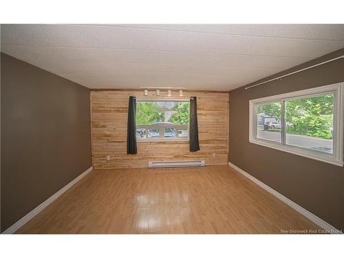 198 Moore St, Lincoln, NB 