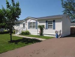 26 Aspenwood ST Moncton, NB E1H 3E8
