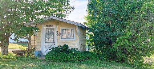 105 Arthur St, Memramcook, NB 