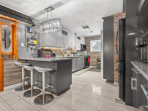 16 Rogers Avenue, Amherst, NS - Indoor