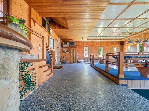 16 Rogers Avenue, Amherst, NS - Indoor Photo Showing Other Room