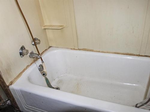 2113 Fire Lane, Torbrook, NS - Indoor Photo Showing Bathroom