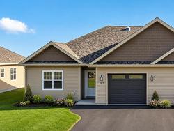 287 Greenwood Drive  Summerside, PE C1N 4J9