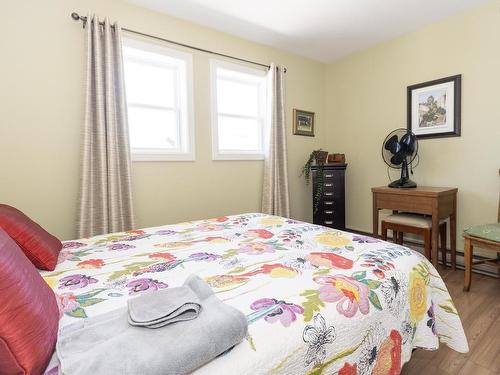 12 Central Avenue, Amherst, NS - Indoor Photo Showing Bedroom