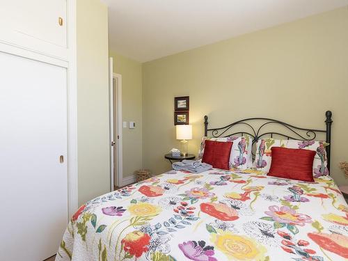 12 Central Avenue, Amherst, NS - Indoor Photo Showing Bedroom