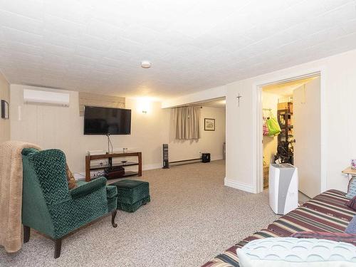 12 Central Avenue, Amherst, NS - Indoor