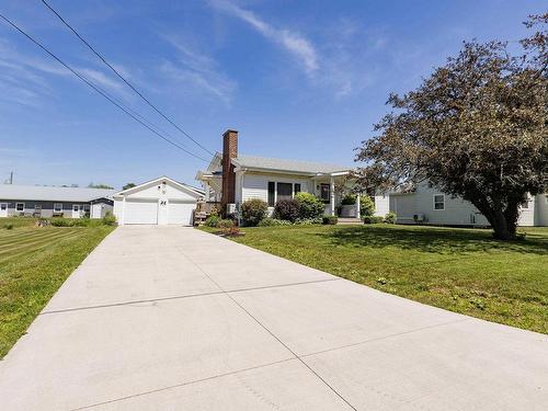 12 Central Avenue, Amherst, NS - Outdoor With Facade