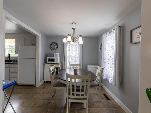 69 King Street, Yarmouth, NS - Indoor Photo Showing Dining Room