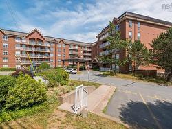 507 50 Nelsons Landing Boulevard  Bedford, NS B4A 4K3