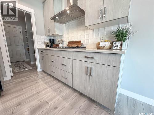 3755 Gee Crescent, Regina, SK - Indoor Photo Showing Kitchen