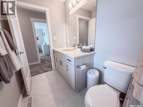 3755 Gee Crescent, Regina, SK - Indoor Photo Showing Bathroom