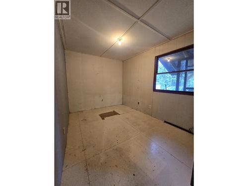 892-894 Barkerville Highway, Quesnel, BC - Indoor Photo Showing Other Room
