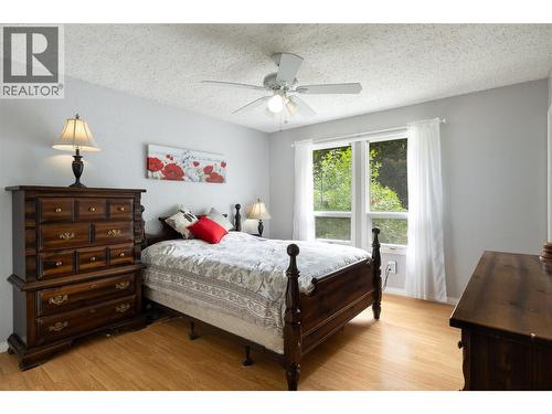 3467 Lockhart Crescent, Armstrong, BC - Indoor Photo Showing Bedroom