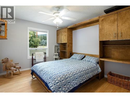 3467 Lockhart Crescent, Armstrong, BC - Indoor Photo Showing Bedroom
