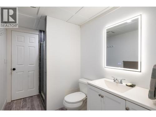 3467 Lockhart Crescent, Armstrong, BC - Indoor Photo Showing Bathroom