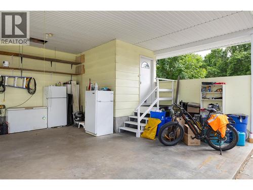 3467 Lockhart Crescent, Armstrong, BC -  Photo Showing Garage