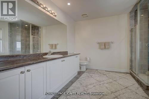41 Northhill Avenue E, Cavan Monaghan, ON - Indoor Photo Showing Bathroom
