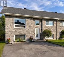 53 PERUT PLACE  North Bay (Birchaven), ON P1B 0B5