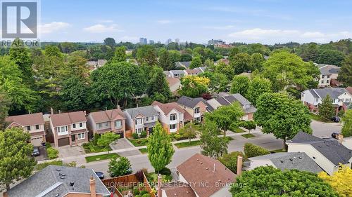 680 Sweetwater Place, Mississauga, ON - Outdoor With View