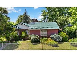 439 MAUDE Street  Petrolia, ON N0N 1R0