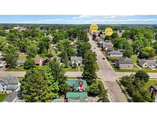 439 Maude Street, Petrolia, ON - Outdoor With View