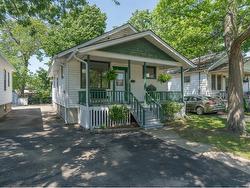 288 NELSON Street  Sarnia, ON N7T 5J2