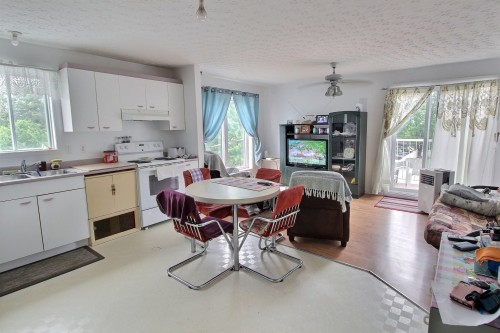 Vue d'ensemble - 68B Av. Dallaire, Rouyn-Noranda, QC - Indoor Photo Showing Kitchen With Double Sink